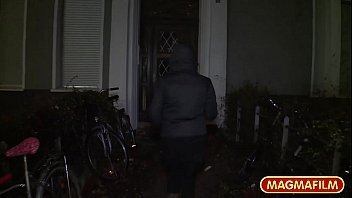 Журналистки отдаются знаменитому реперу в невероятном порно видео