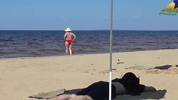 Она визжала и просила еще пока он не кончил